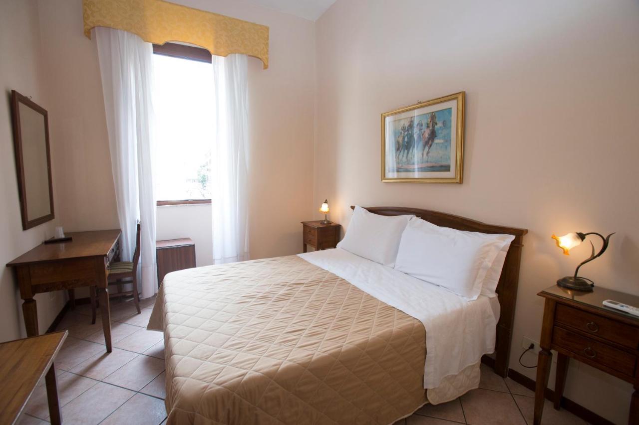 Hotel Giubileo Rome Bagian luar foto